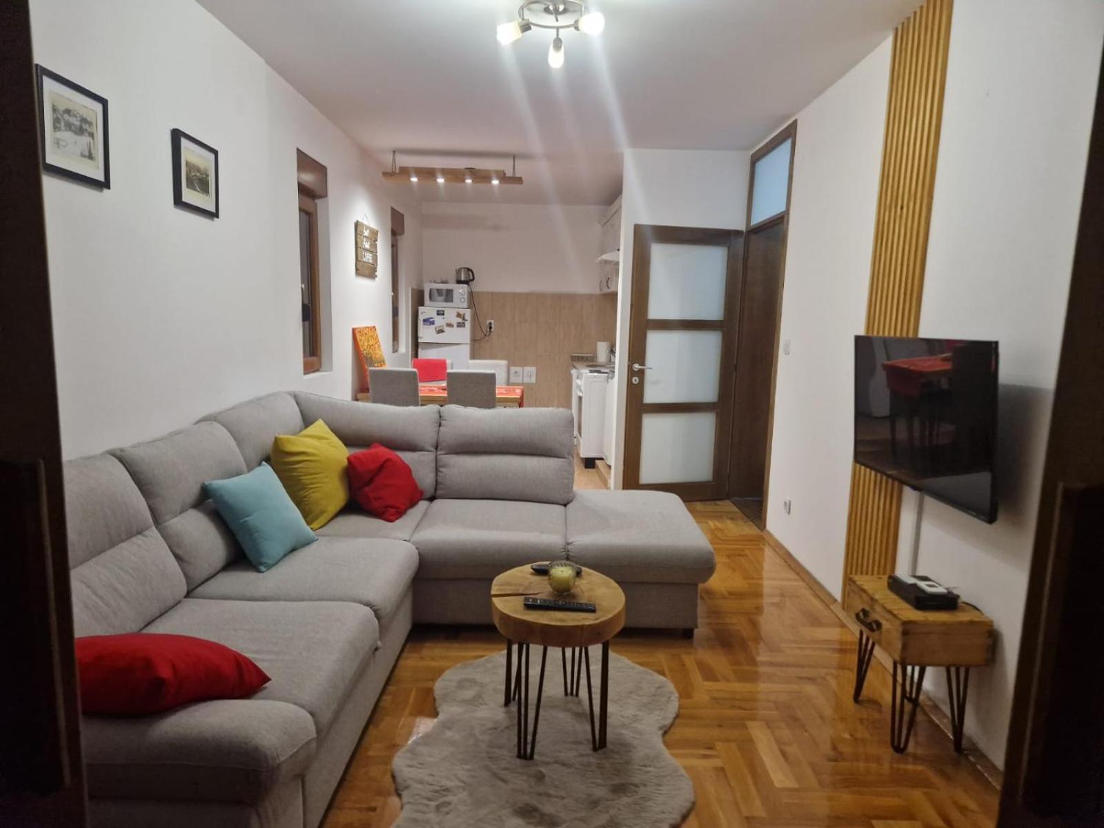 Apartment Holiday โคลาชิน ภายนอก รูปภาพ
